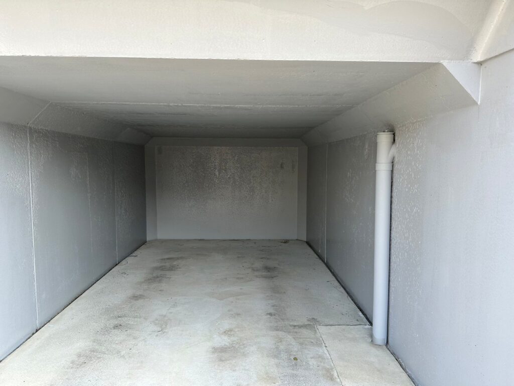 車庫塗装工事